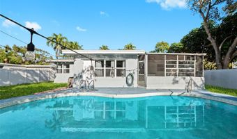 3812 N Circle Dr, Hollywood, FL 33021