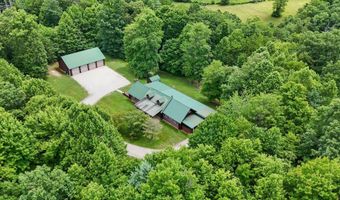 352 Smith Br, Beattyville, KY 41311