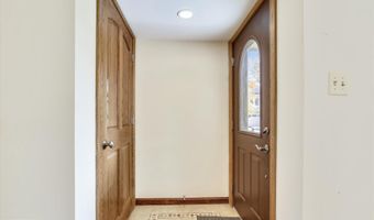 6403 TONE Dr, Bethesda, MD 20817