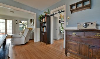 41 Van Buren Ave, Albany, NY 12205