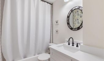 3774 Hunters Chase Ct, Peachtree Corners, GA 30096