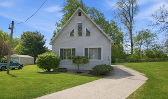504 Carlin Dr, Angola, IN 46703
