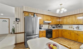 355 W Avon Rd, Avon, CT 06001