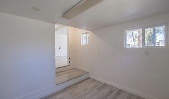 925 21ST Ave SW, Albany, OR 97321