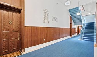 206 N Pearl St 102, Albany, NY 12207
