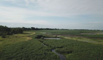 2410 135TH St SW, Aberdeen, SD 57401