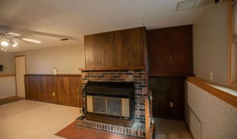200 S Mccoy St, Algona, IA 50511