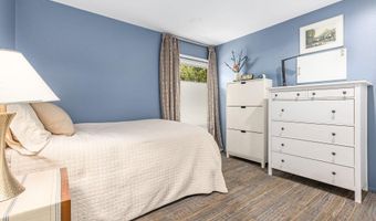 1402 Bardstown Trl, Ann Arbor, MI 48105