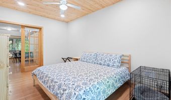 273 N Rhododendron Rd, Almond, NC 28702