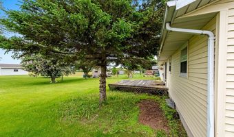 1517 Navarino St, Algoma, WI 54201
