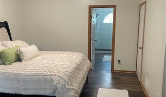 2435 Queensbury Rd, Alliance, OH 44601