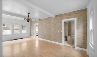 86 W Main St, Bergenfield, NJ 07621