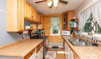 47 Campground Rd, Asheville, NC 28805