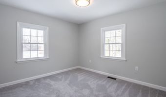 437 Chester Rd, Auburn, NH 03032