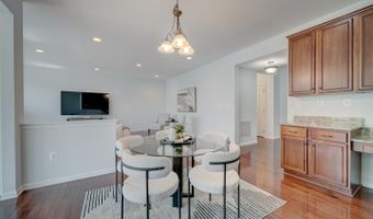 43320 BARNSTEAD Dr, Ashburn, VA 20148