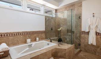 68-1375 PAUOA Rd Q4, Kamuela, HI 96743