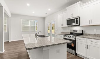930 Captains Ct, Beech Island, SC 29842