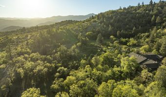 22494 Jefferson Rd, Ashland, OR 97520