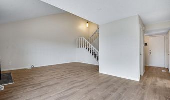2630 S Vaughn Way C, Aurora, CO 80014