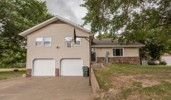 19686 Lawrence 1180, Aurora, MO 65605