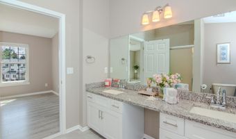 1892 Lindsay Ln, Ann Arbor, MI 48104