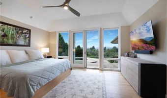 1525 Ramona Dr, Camarillo, CA 93010