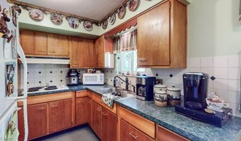 1195 New Milford Rd, Atwater, OH 44201