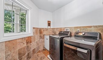 35 Franklin Tpke, Allendale, NJ 07401