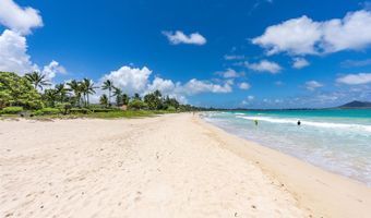 10 Kamani Kai Pl, Kailua, HI 96734