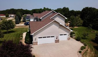 3021 Pinewood Ln NE, Alexandria, MN 56308