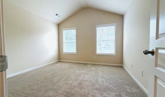 6215 Crested Moss Dr, Alpharetta, GA 30004