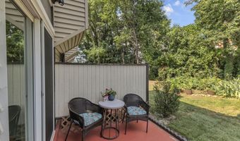 1223 N QUINN St, Arlington, VA 22209