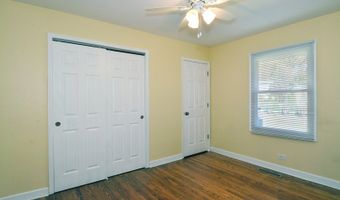 1222 E Kensington Rd, Arlington Heights, IL 60004