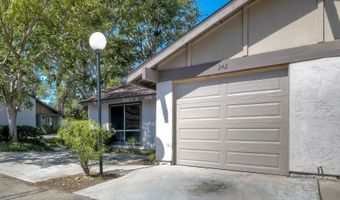 242 Eveningside Gln, Escondido, CA 92026