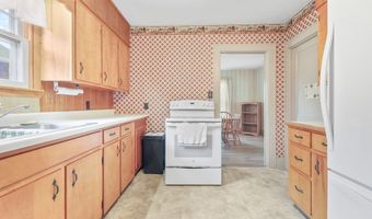 2195 Blenheim Ave, Alliance, OH 44601