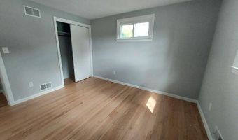 16 Fyffe Ave, Cranston, RI 02920