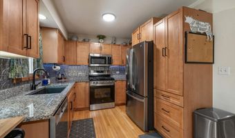 10118 Lund Ave, Algonquin, IL 60102
