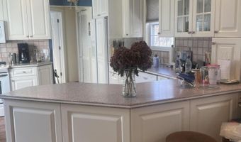 327 Woodland Ave, Avon By The Sea, NJ 07717