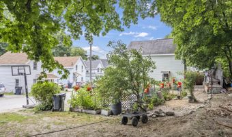 30 S Park St, Bangor, ME 04401
