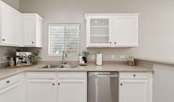98 N Lookout Knob Dr, Sahuarita, AZ 85629