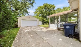 1118 Terrell Dr, Akron, OH 44313