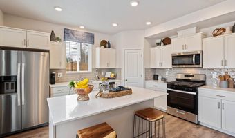 20596 Button Brush Ave, Bend, OR 97702