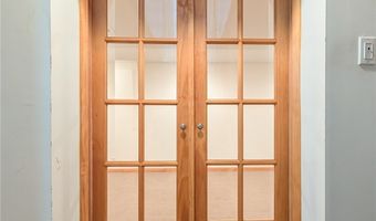 2660 Conrad Ave, Akron, OH 44314