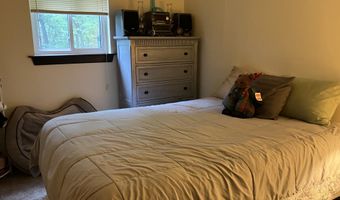 186 Elmwood Dr, Albrightsville, PA 18210