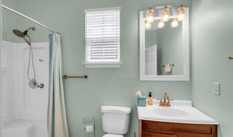 547 Howard Ave, Biloxi, MS 39530