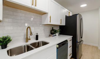 2845 Fremont St, Columbus, OH 43204