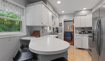 1043 Orchard, Adrian, MI 49221