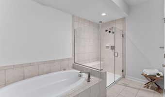 43372 WHITEHEAD Ter, Ashburn, VA 20148