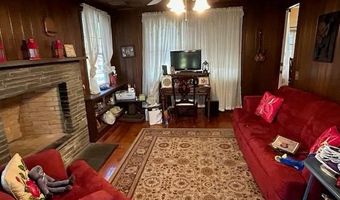 175 Oakland Ave, Cranston, RI 02910