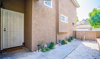 6117 E Garnet Cir, Anaheim, CA 92807